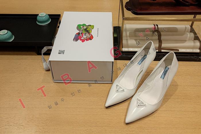 ����� �� ����  YIBU1501    8.5CM