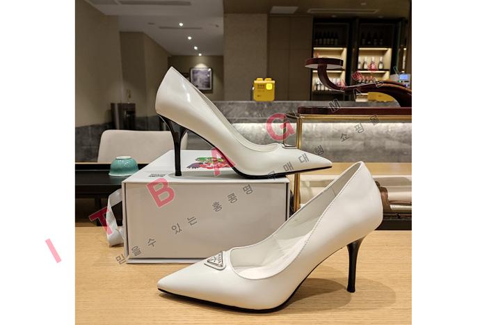 ����� �� ����  YIBU1501    8.5CM