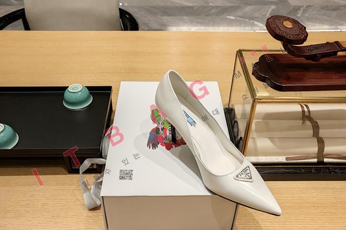 ����� �� ����  YIBU1501    8.5CM