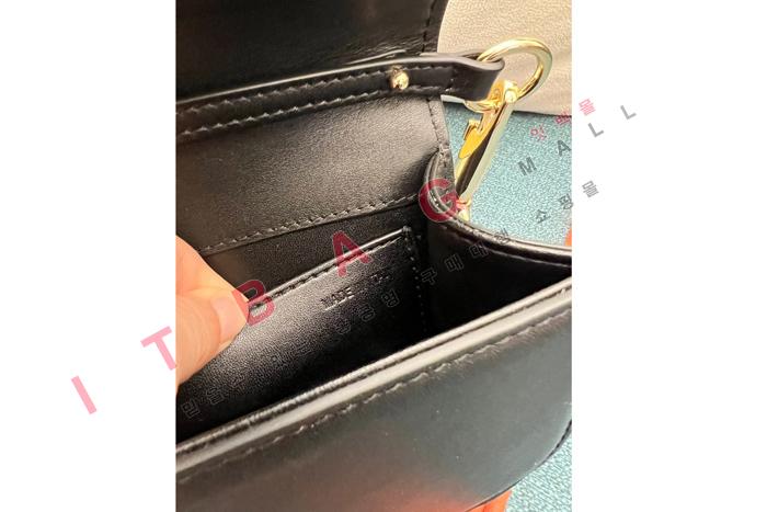�߷�Ƽ�� �߷�Ƽ�� V�ΰ� �ñ״�ó ����  ���ڹ� DX0172 (4�÷�)
