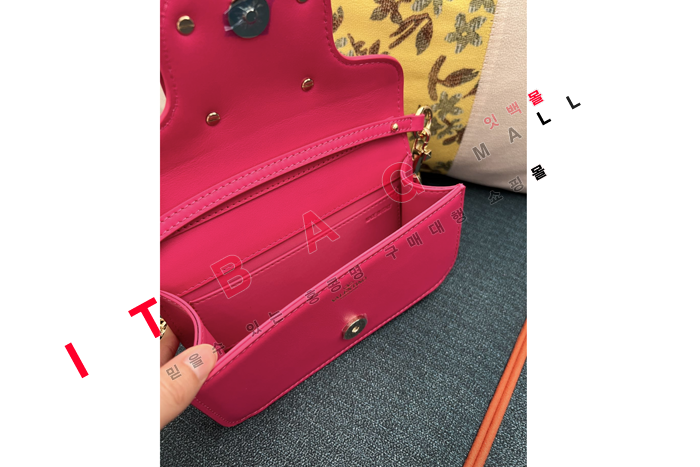 �߷�Ƽ�� �߷�Ƽ�� V�ΰ� �ñ״�ó ����  ���ڹ� DX0172 (4�÷�)