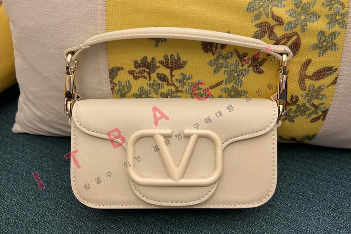�߷�Ƽ�� �߷�Ƽ�� V�ΰ� �ñ״�ó ����  ���ڹ� DX0172-2