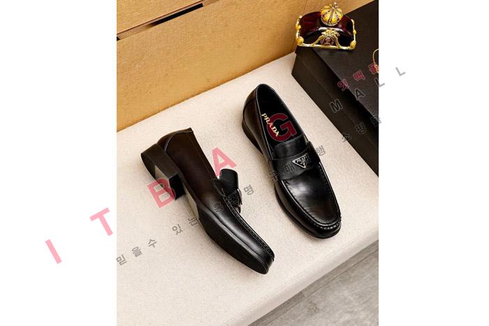�����  ���� ���� ����MYB8681