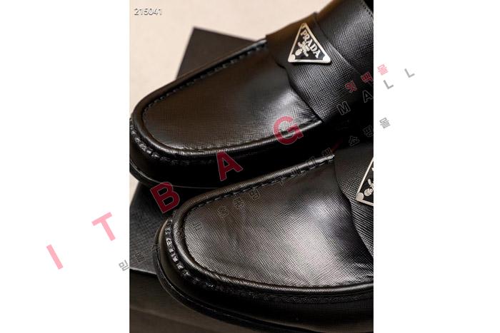 �����  ���� ���� ����MYB8681