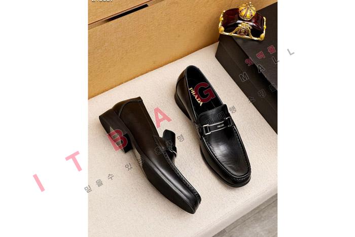 �����  ���� ���� ����MYB8682