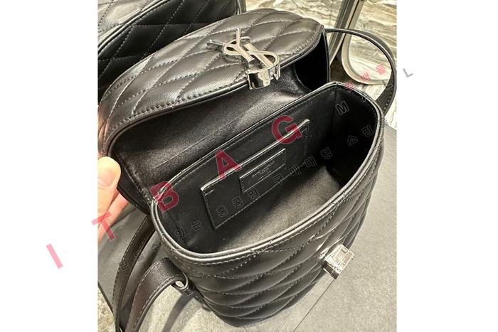 �Ի��ζ� �� ���� ���� �ΰ� �ö�ũ ũ�ν��� 710080-2 (S�ֻ��)