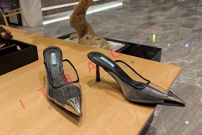 ����� �� ������ YIBU1510     8CM