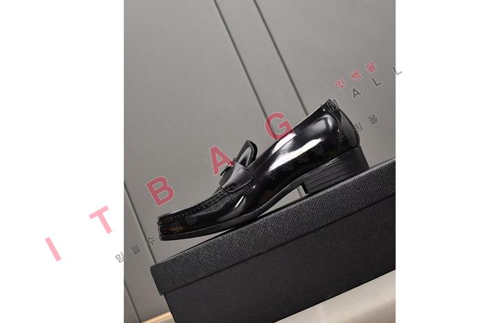 �����  ���� ���� ���� MYB0643
