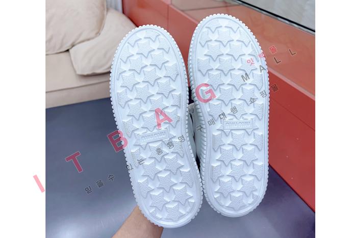 �̿�̿� ����   ����Ŀ��  YIBU1519     4.5CM