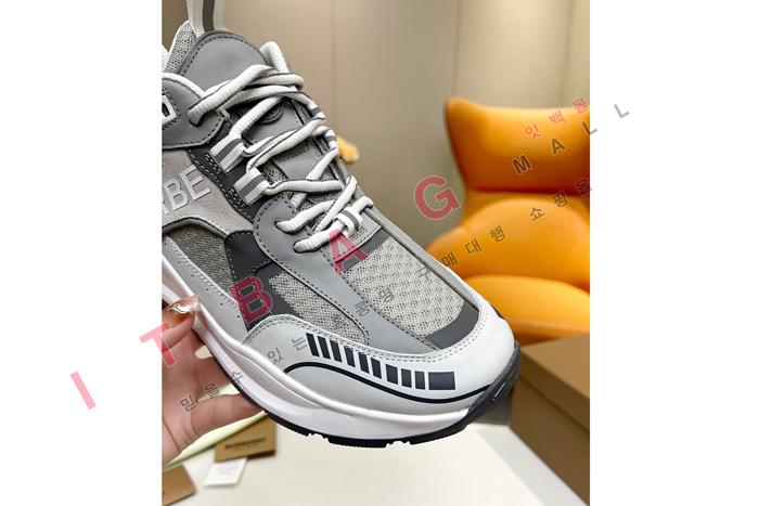 ������ �ΰ� ����Ʈ ���� �����̵� �޽� ����Ŀ�� SH6539