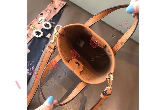 MCM   Aren ���佺 ũ�ν��ٵ�� M83017