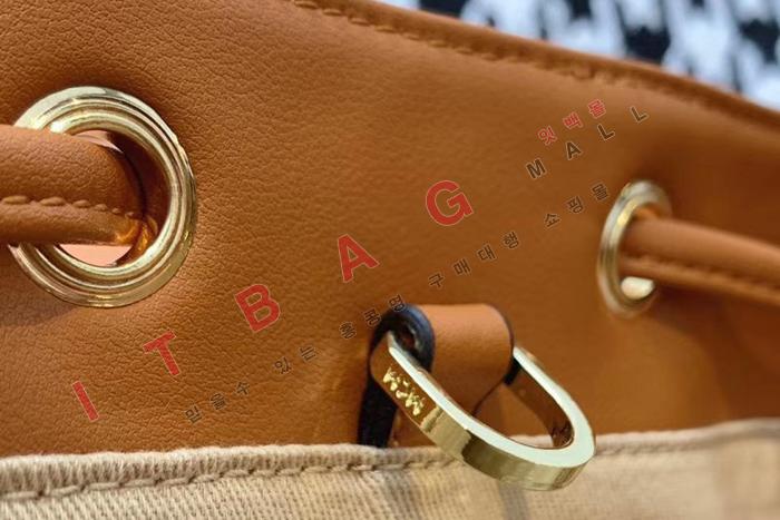 MCM �Ż� ����   M83021