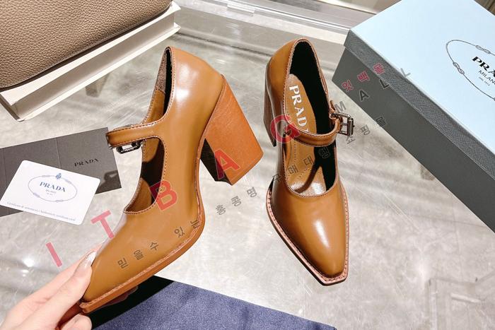 ����� �귯�õ� ���� ������  SH6558-1      9CM