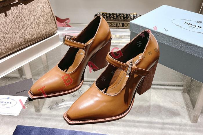 ����� �귯�õ� ���� ������  SH6558-1      9CM