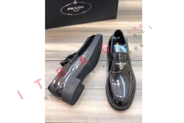 ����� ���� ����  ���� YF9647