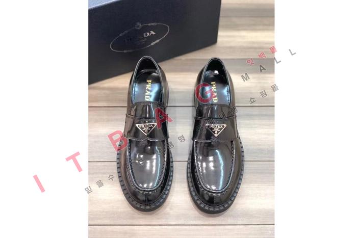 ����� ���� ����  ���� YF9647