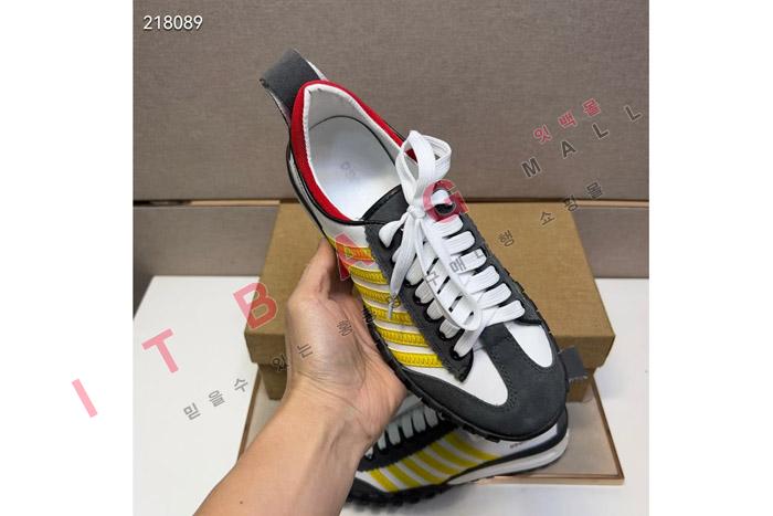 ������� ���� ����Ŀ�� MYB5949