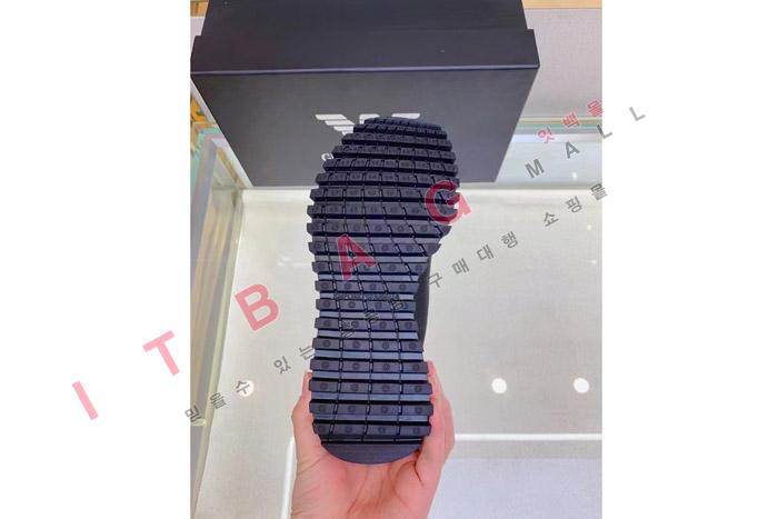 �˸���  ���� ����Ŀ�� YF6547