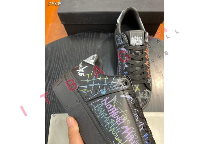 �߸�  ���� ����Ŀ�� MYB8843-1