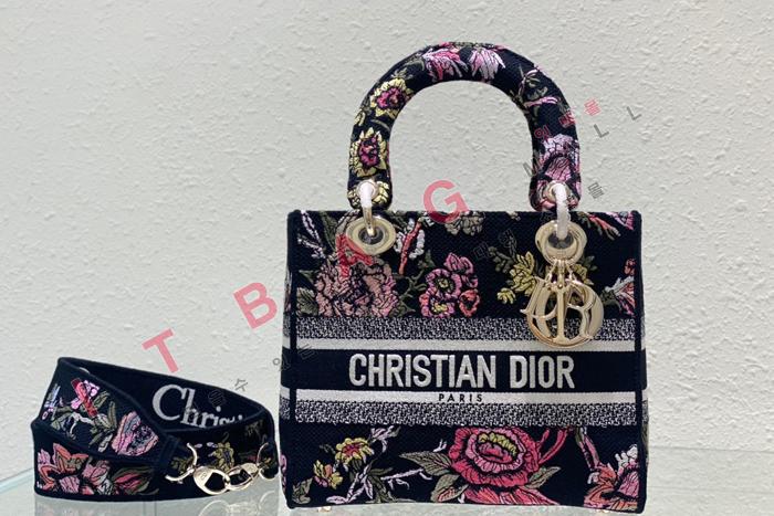 ��� �̵��  D-���̵��  DR90197-9