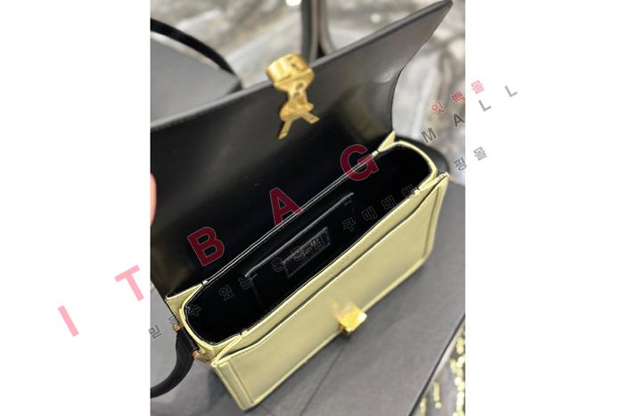�Ի��ζ� ���丮��  ����/�̵�  �����  634305-9