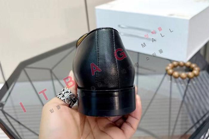 ������ü ���� �޵λ� ���� LP5983-1