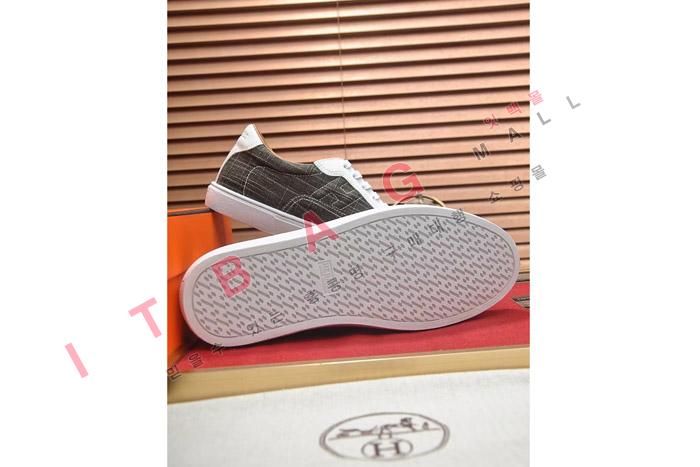 �����޽� ���� ����Ŀ�� MYB8701