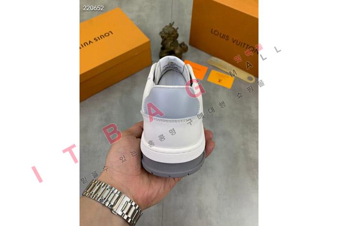 ���̺���  ���� ����Ŀ�� MYB8708