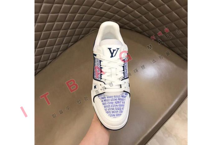 ���̺��� Ʈ���̳� ����Ŀ�� SP8718