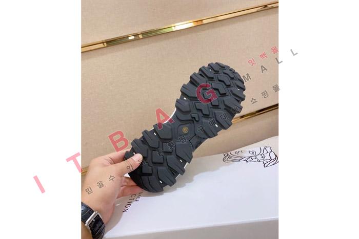 ������ü ���� ����Ŀ��  MYB9543