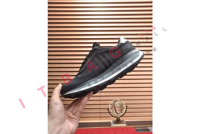 �˸��� ���� ����Ŀ�� MYB7841