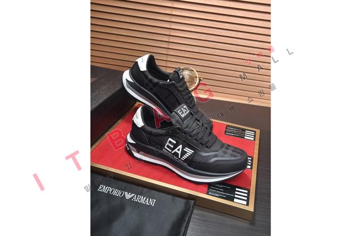 �˸��� ���� ����Ŀ�� MYB7841