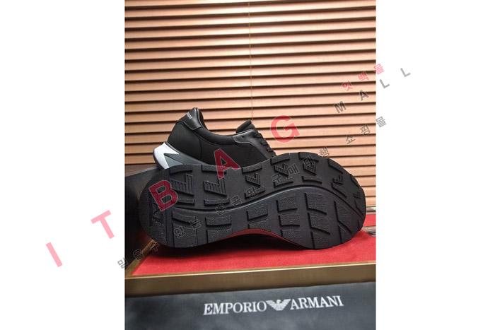 �˸��� ���� ����Ŀ�� MYB7843