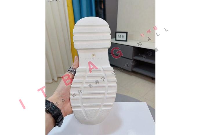 ����� ���� ����Ŀ�� MYB7964-1