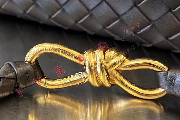 ���װ� �ȵ�Ƹ� �̵�� ž �ڵ�� SF743572  24/�Ż�