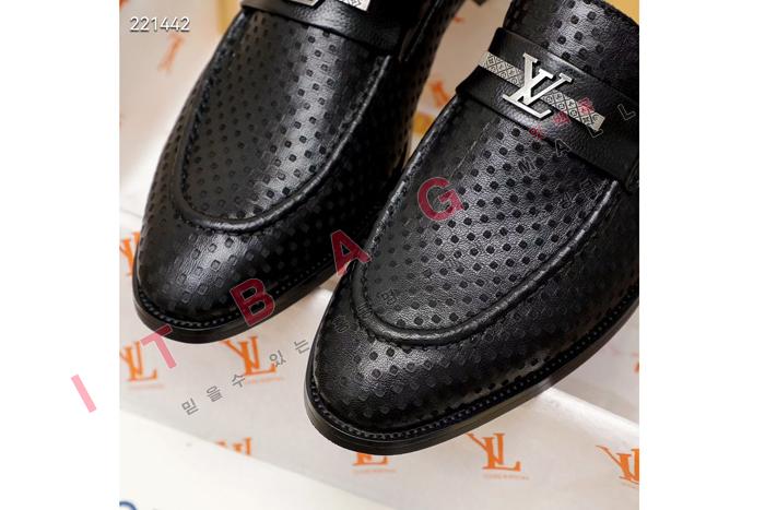 ���̺��� ���� ����  MYB6863