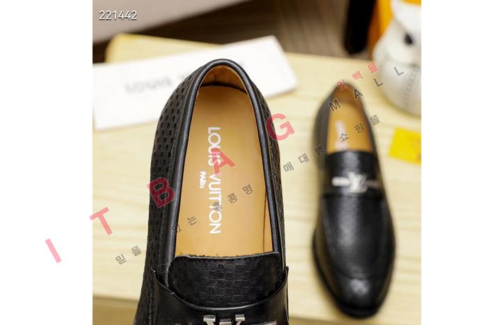 ���̺��� ���� ����  MYB6863