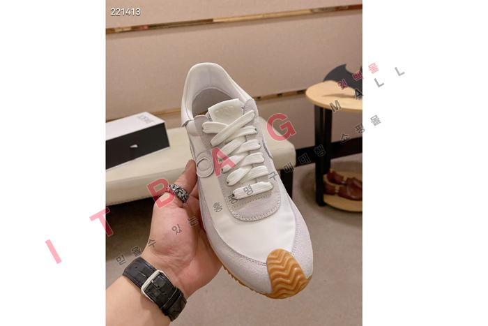 �ο��� MYB6871       ��������