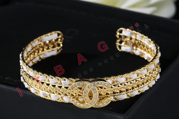 ���� ����  SY4625