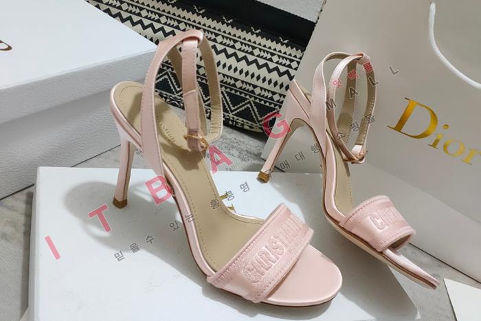 ��� ����� �� ����  SH6586-3