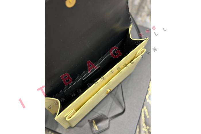 �Ի��ζ� �ż� ž�ڵ� �̵� ü�� ����� 634723-10 (S�ֻ��)