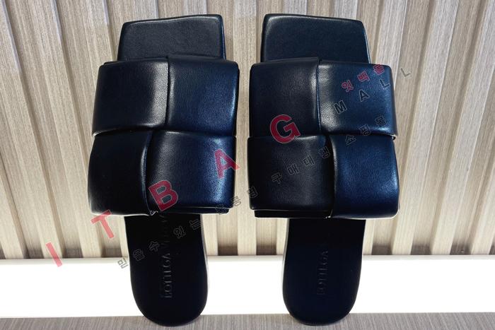 ���װ�����Ÿ ��ġ �÷� �� YIBU1630 (3�÷�)