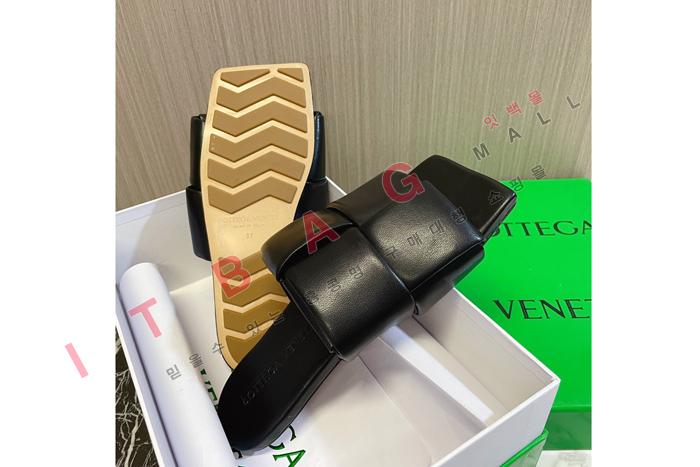 ���װ�����Ÿ ��ġ �÷� �� YIBU1630 (3�÷�)