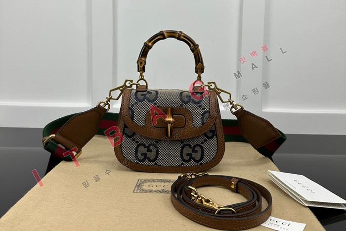 ����  �̴�  ����  ��� �ڵ�� 686864-1 (S�ֻ��)