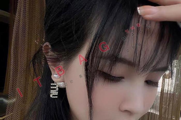 �̿�̿� �Ͱ��� SY4677