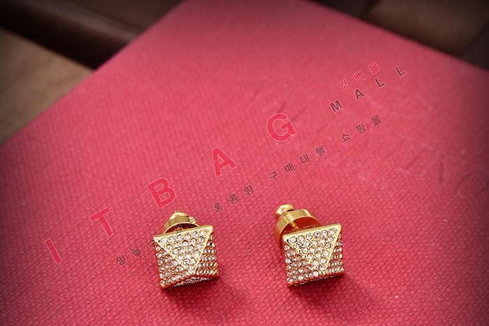 �߷�Ƽ�� �Ͱ��� SY4682