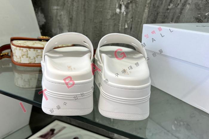 ������ ���� ������ YIBU1640