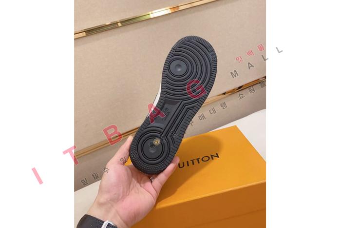 ���̺���  ���� ����Ŀ��  MYB3862