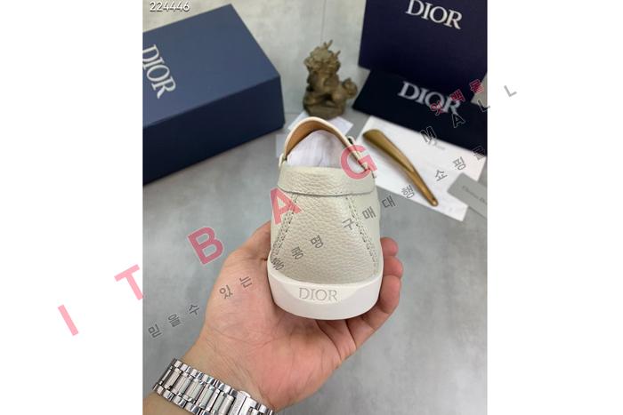 ��� ���� ����  MYB3875
