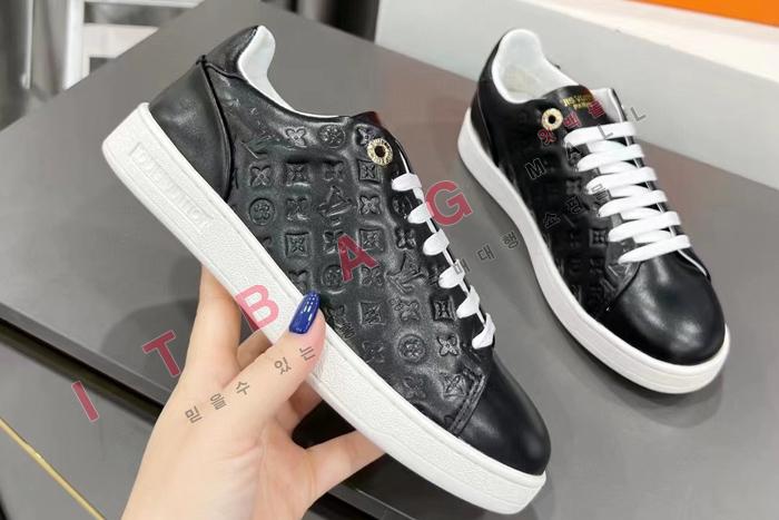 ���̺��� ����Ʈ�ο� ����Ŀ�� SH6602-1